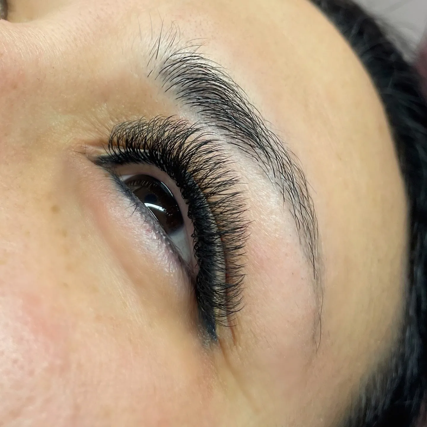 Elige el volumen perfecto para tus pestañas